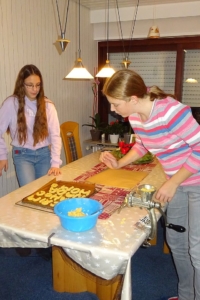 DSC01840 Plaetzchen-backen
